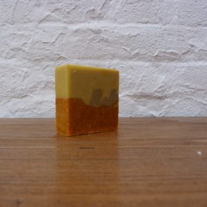 Savon 'T KAROOJE Mandarine verte et jus de carotte 100 gr
